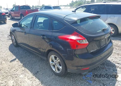 2014 Ford Focus Se z USA, uszkodzony, nr VIN 1FADP3K25EL107554
